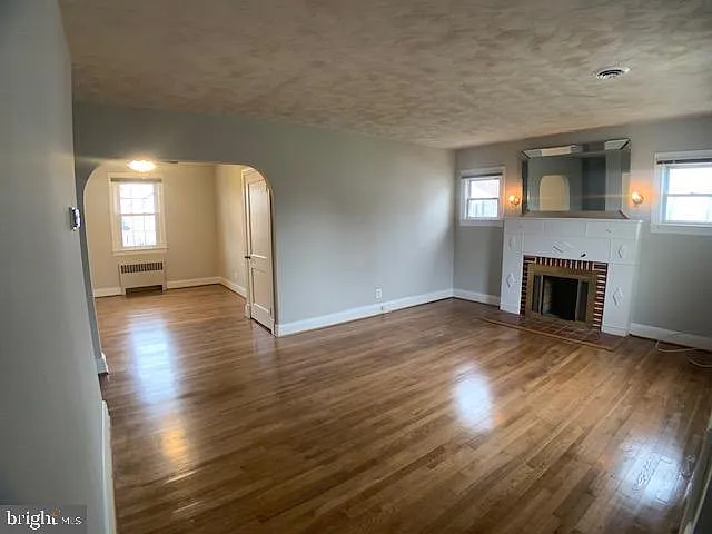 205 Twin Oaks Rd — Photo 4