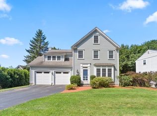 21 Ewell Ave, Lexington, MA 02421