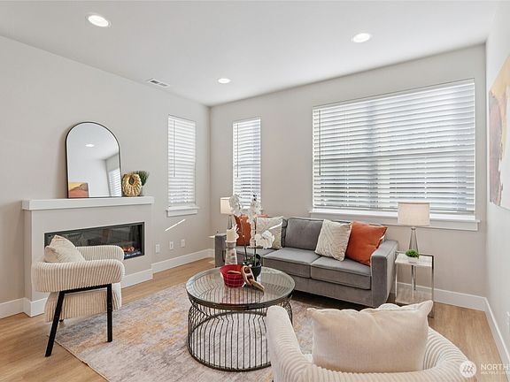 3rd image of 4265 Stossel Avenue