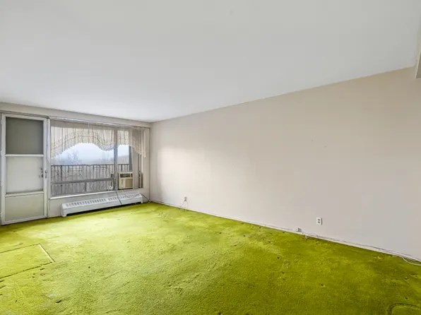 90-50 Union Turnpike image 3 of 23