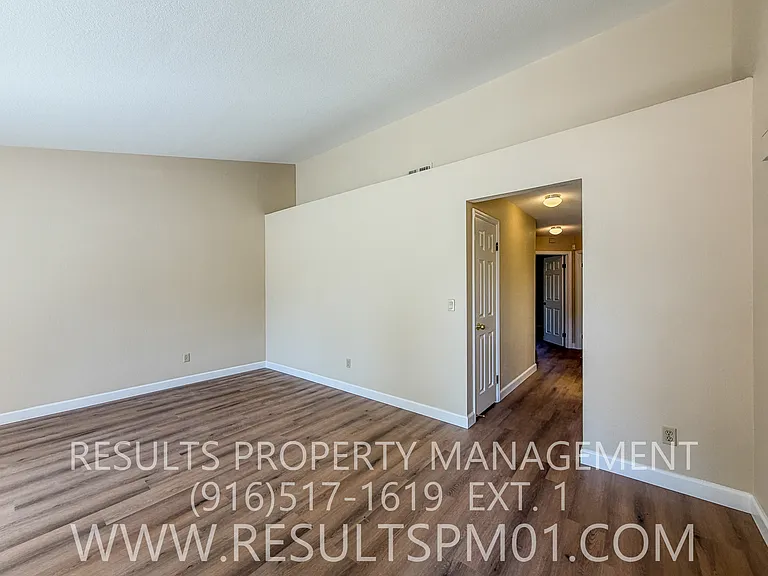 112 Dyrell Way — Photo 6