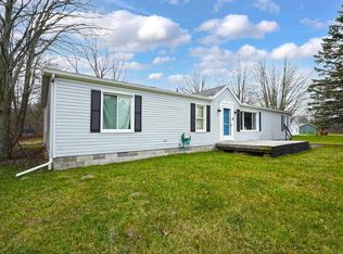 1114 Minnesota Rd, Port Huron, MI 48060