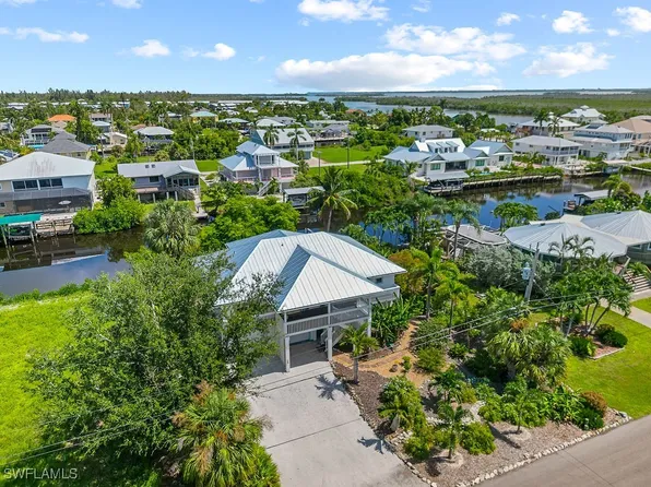 5304 Ann Arbor Dr, Bokeelia, FL 33922