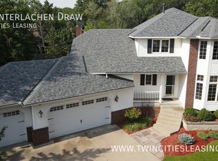 792 Interlachen Draw, Woodbury, MN 55125