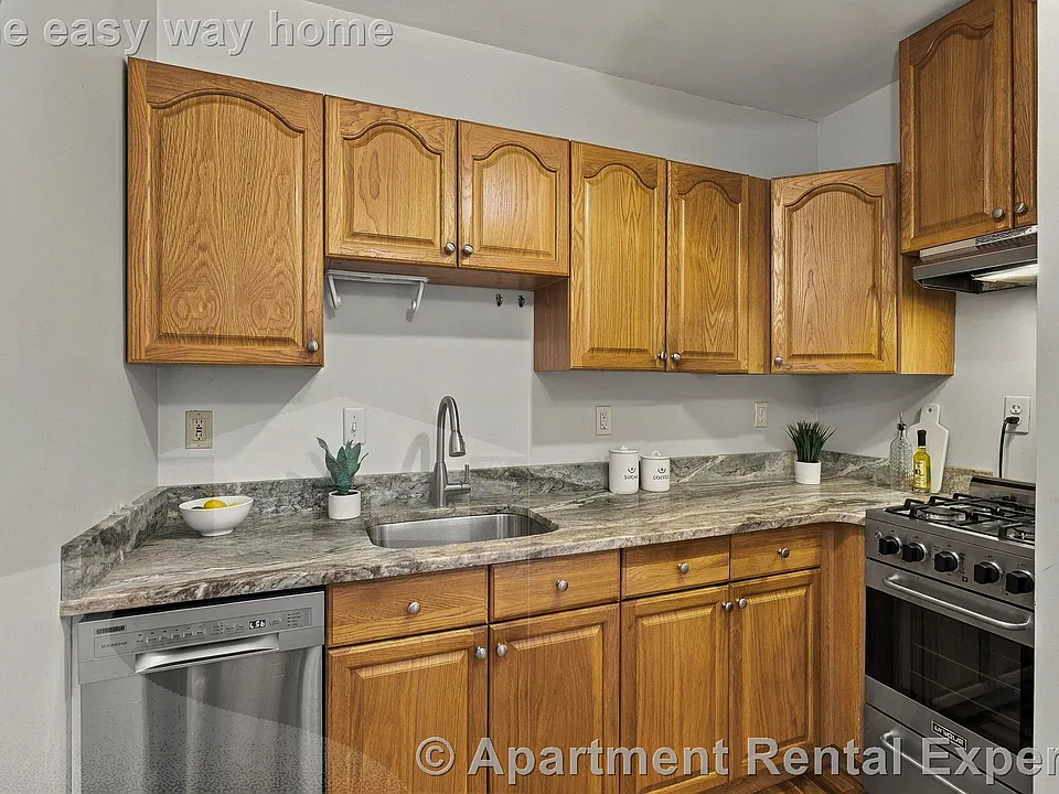 5 Haskell St #41