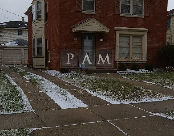 2045 N 86th St — Photo 10
