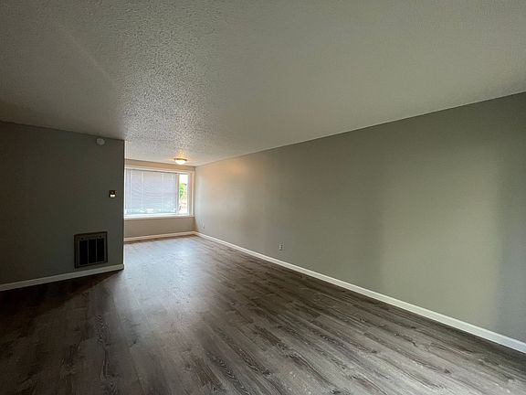 4th image of 74-98 SE 148th Ave #78