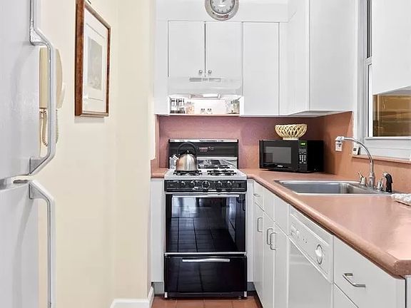 5th image of 80 Central Park W APT 7A