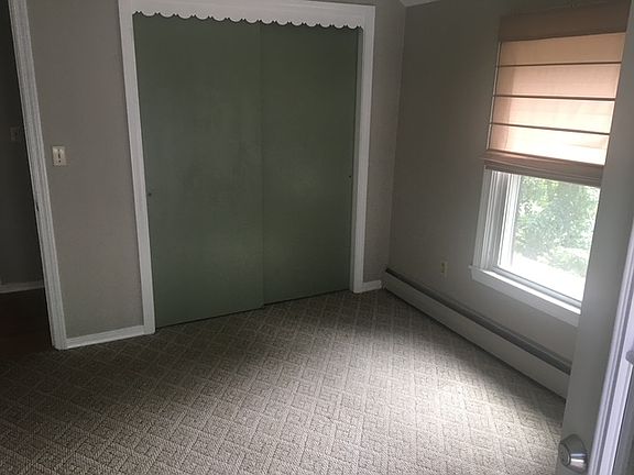 3rd image of 14 Union St #B