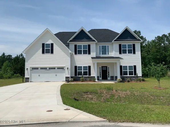 402 Hashmark Court, Jacksonville, NC 28546