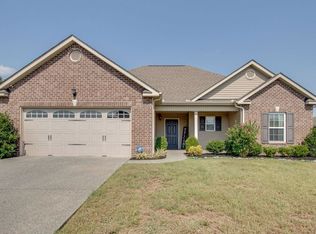 1040 Campbell Ave, Gallatin, TN 37066