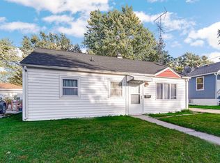 206 Harrington Ave, Crown Point, IN