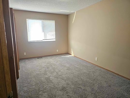5th image of 4555 N Saint James St
