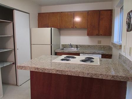 2nd image of 9550 SW Washington Dr APT 22