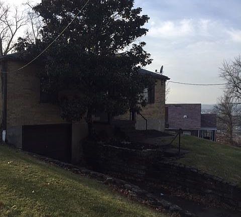 2nd image of 247 E Columbia Ave