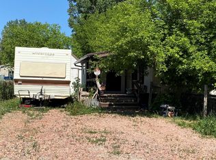 465 3rd Ave W, Ranchester, WY 82839