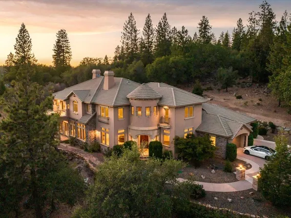 16330 Winchester Club Dr, Meadow Vista, CA 95722