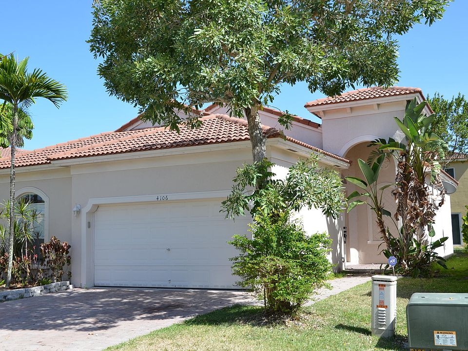 1st image of 4106 NE 22ND Court