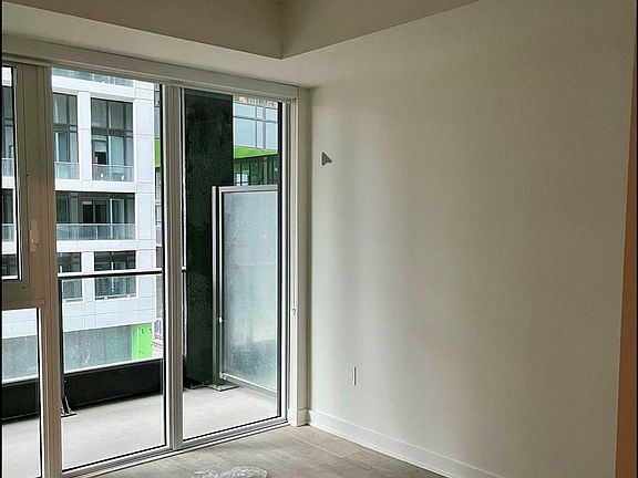 4th image of 60 Princess St #352