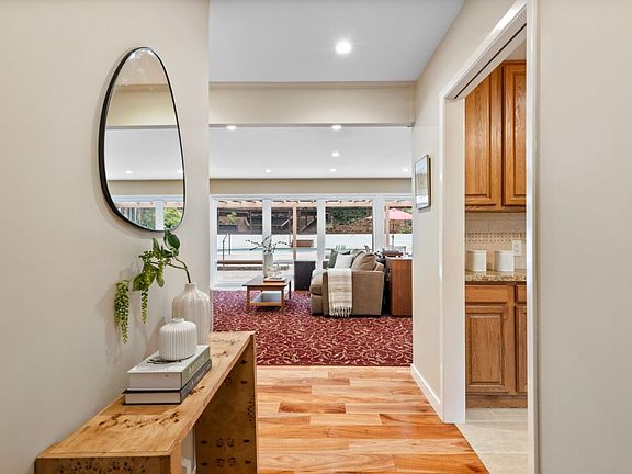 3rd image of 1531 Escondido Way