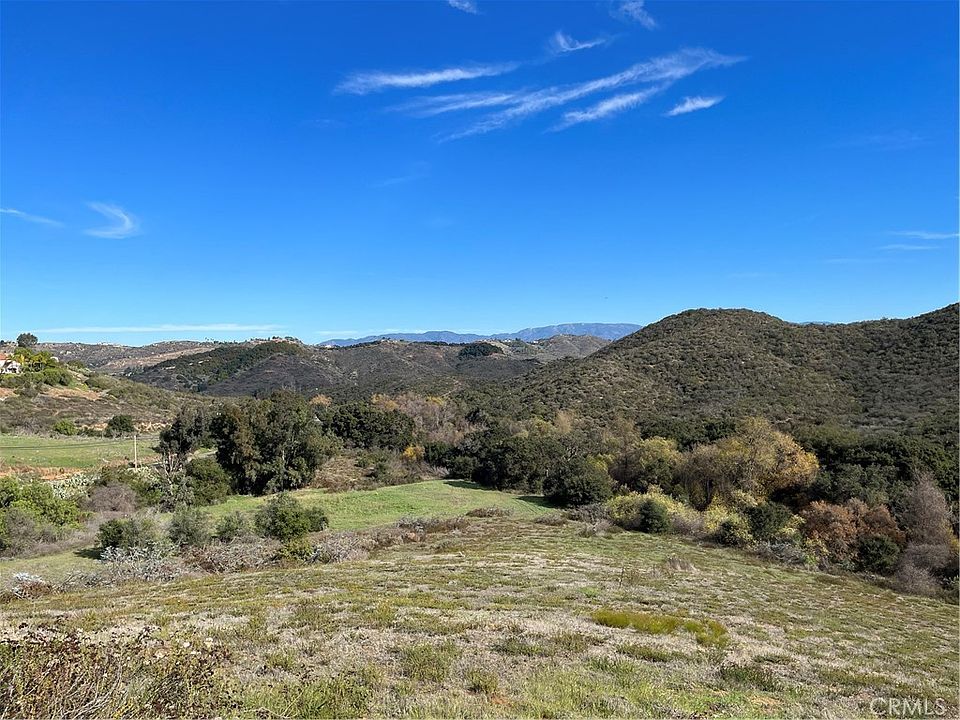 1437 Gopher Canyon Rd, Vista, CA 92084 | MLS #PW24002845 | Zillow