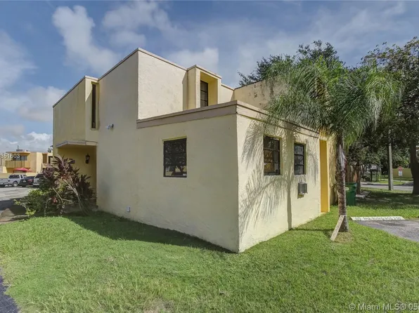 20000 SW 123rd Dr, Miami, FL 33177