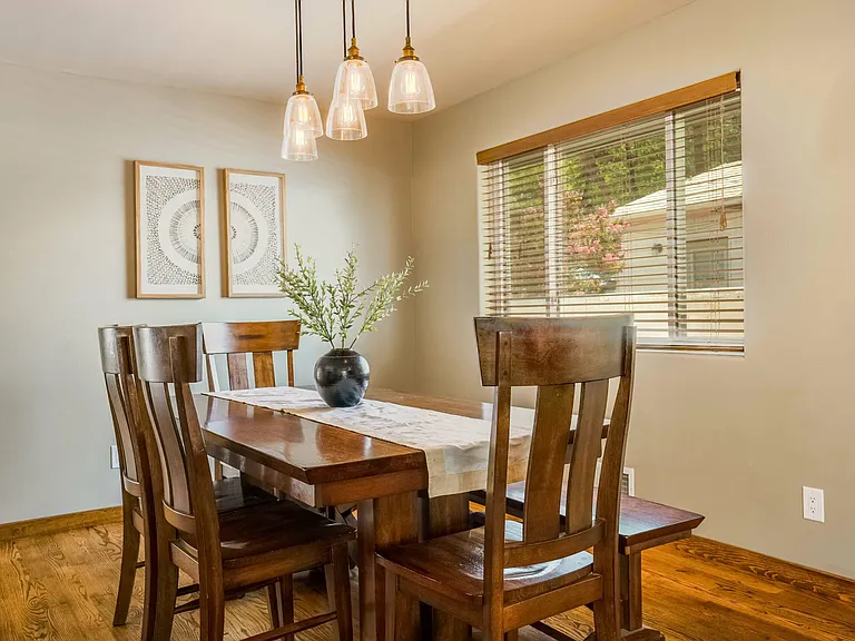 1623 San Patricio Ave SW — Photo 15
