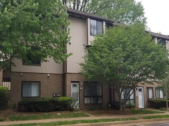 3rd image of 1657 Westwind Way #198A
