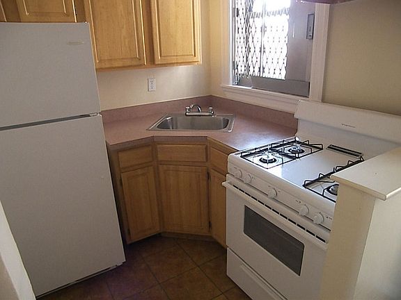 2nd image of 390 E 153rd St #4C