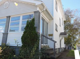 1104 Summit St, New Castle, PA 16101