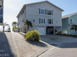 18306 Sunset Blvd, Saint Petersburg, FL 33708