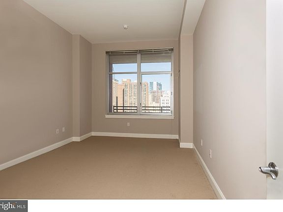 5th image of 400-26 S Broad St #2503