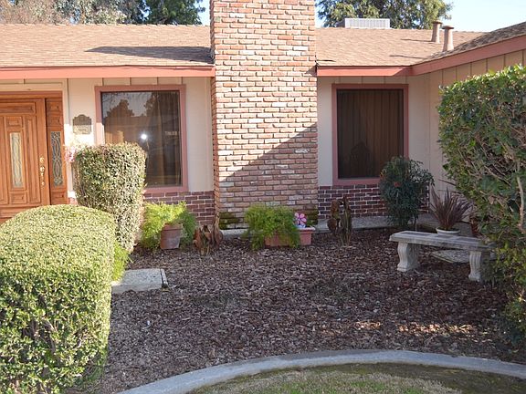 Front of home plantings