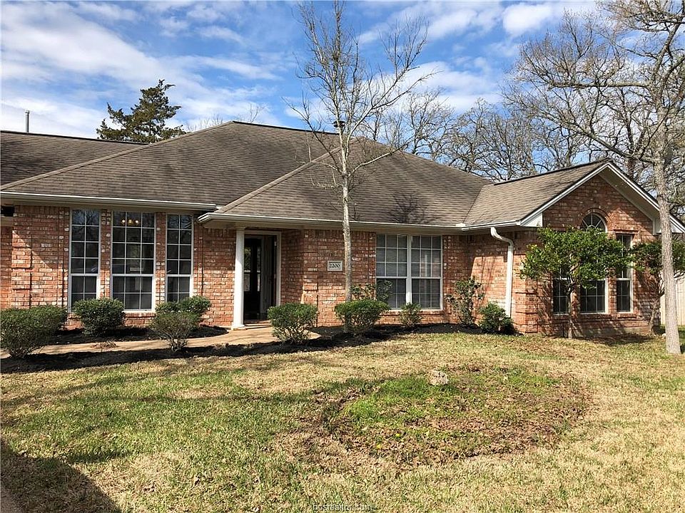 1st image of 2200 Bastrop Cir