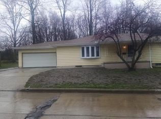 575 W 36th St, Lorain, OH 44052