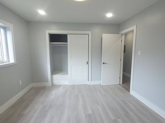 5th image of 225 SW 7th St APT 3