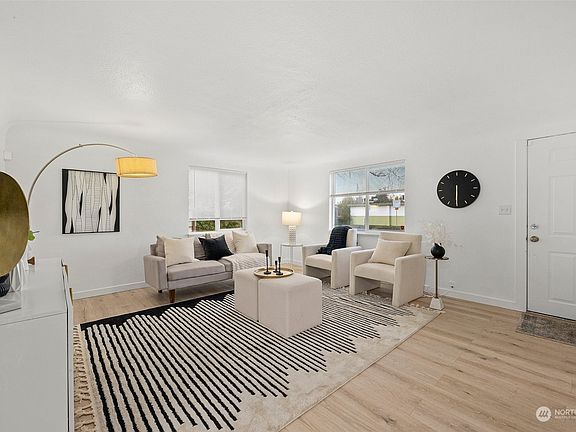 4th image of 1712 W Pioneer Avenue