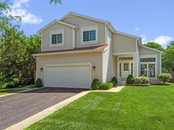 7422 Korbel Dr, Gurnee, IL 60031