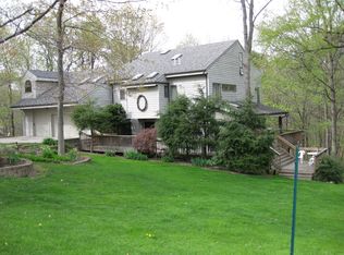 115 Kingsmen Dr, Aliquippa, PA