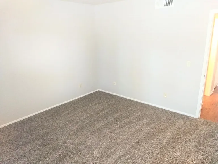 1402 E Guadalupe Rd #158 — Photo 13