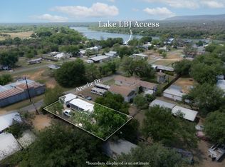 1052 Apache Dr, Burnet, TX 78611