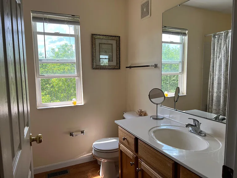 5700 Crestwood Dr — Photo 9