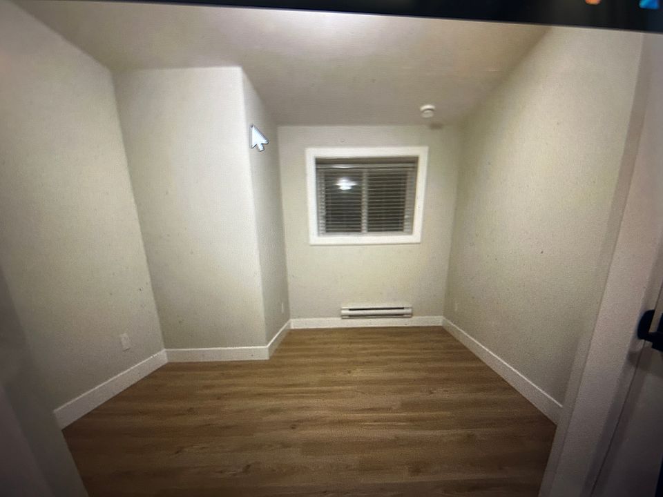 1st image of 16786 18a Ave #Basement