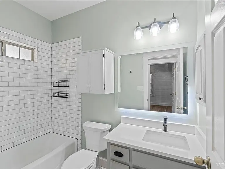 2510 May Ave — Photo 20