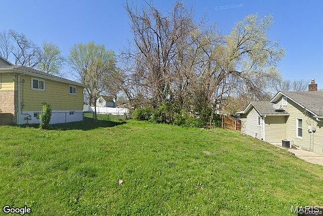 1st image of 5315 Vine Ave