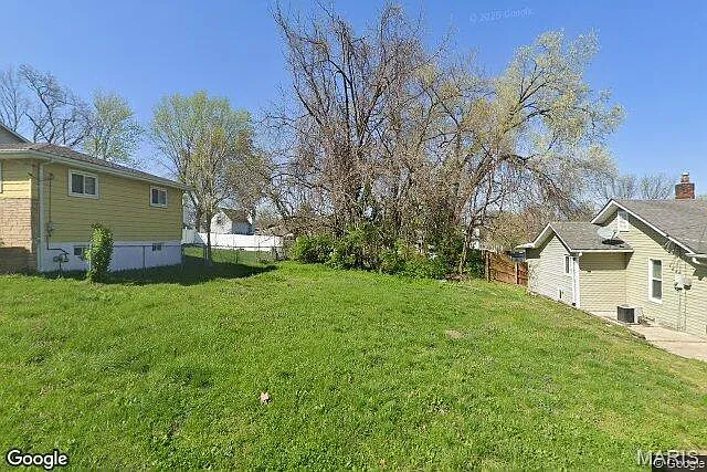 5315 Vine Ave photo 1