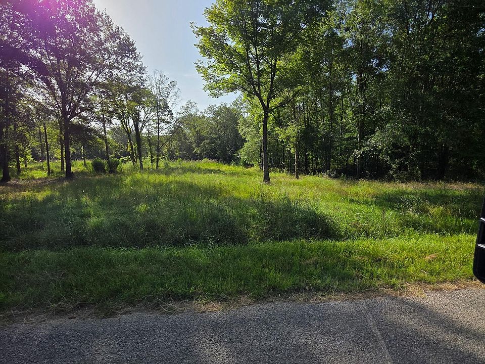 2nd image of 15 Carey Smith Rd