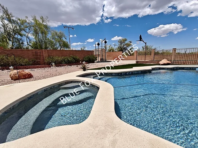 5440 W Placita De La Promesa — Photo 45