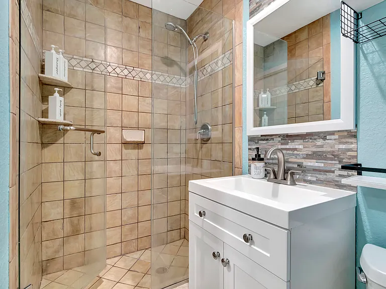 310 Gulfstream Dr — Photo 39