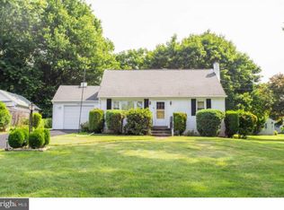 16 Benner Rd, Royersford, PA 19468